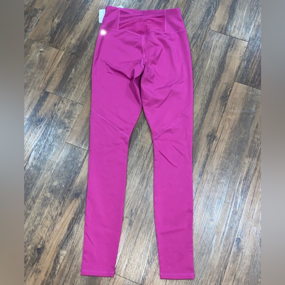NWT Fabletics Motion 365 Trinity High-Waisted Pocket Legging Size Small - Picture 6 of 16
